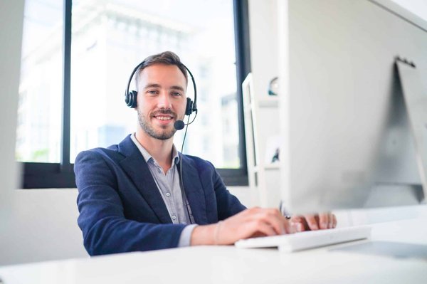 Comment améliorer l'efficacité de votre entreprise grâce à la permanence téléphonique ?