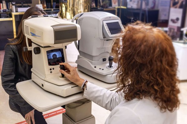 Quand consulter un opticien à Tours ?